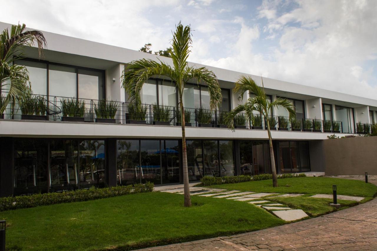 Villa Internacional Hotel & Club Cuernavaca Bagian luar foto